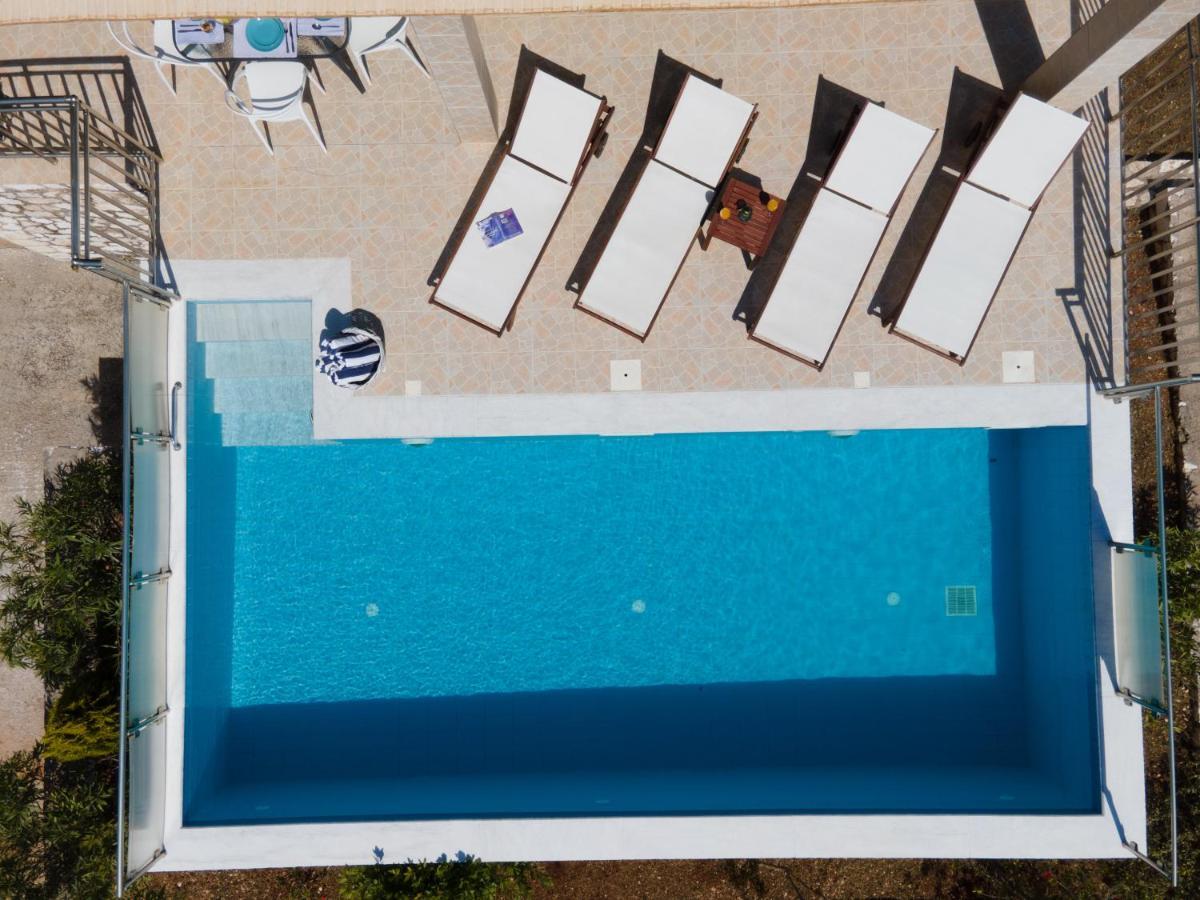 Stone Villa Eriphyle ,Private Witn Sunset View 费斯卡尔德宏 外观 照片